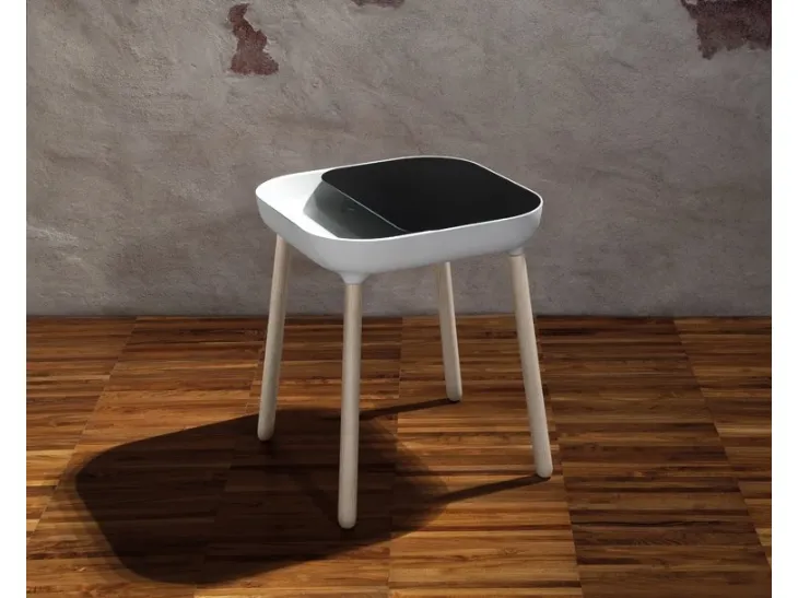 Tavolino App in MDF laccato bianco e vassoio in poliuretano nero di Domitalia