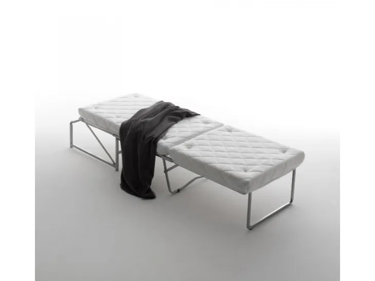 Pouf Letto Luce aperto, con struttura in metallo di Salvetti