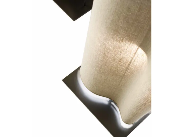 Lampada da terra con struttura in ferro antracite e paralume in tessuto Art C131 di Vittorio Grifoni