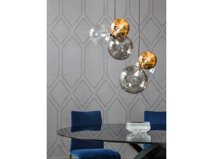 Lampada a sospensione composta da sfere in vetro colorato Atomo di Tonin Casa