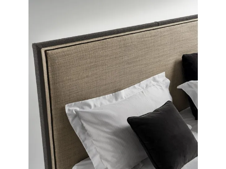 Letto con testiera Flat di Tosconova
