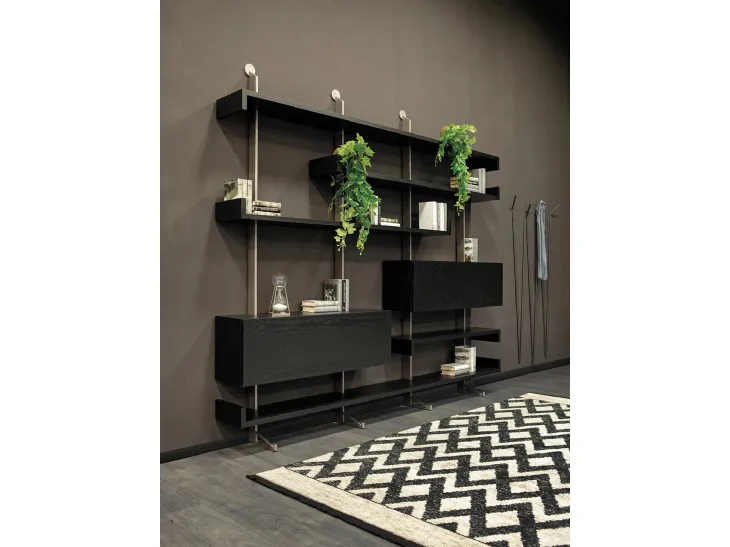 Libreria a muro in legno con montanti in metallo Plan di Tonin Casa