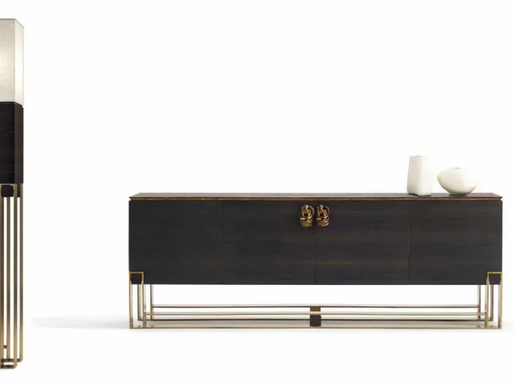 Madia in legno massello di noce fossile con gambe, top e maniglie in foglia oro Art S001 di Vittorio Grifoni