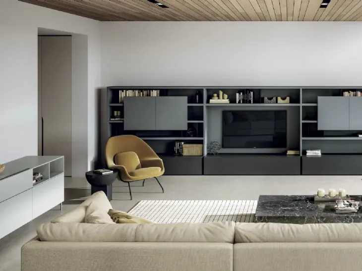 Parete Attrezzata Line Up 14 in laccato opaco di Dielle Modus