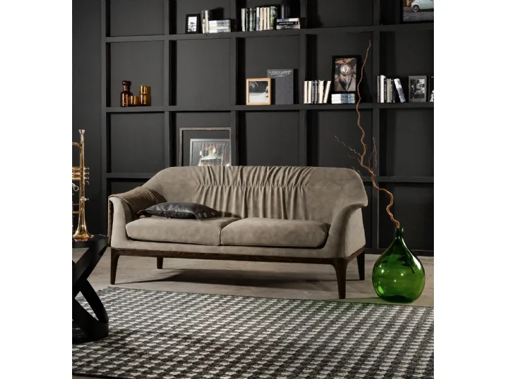 Divano lineare in pelle Tiffany di Tonin Casa