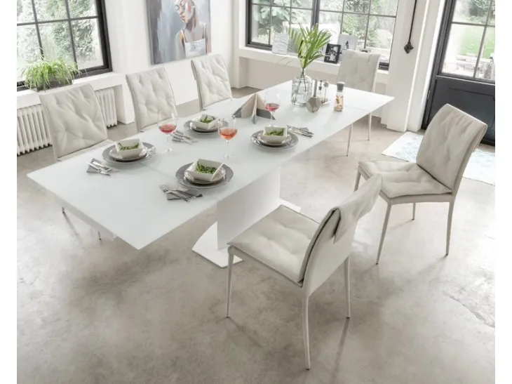 Sedia in tessuto con cuscino trapuntato Diva di Domitalia