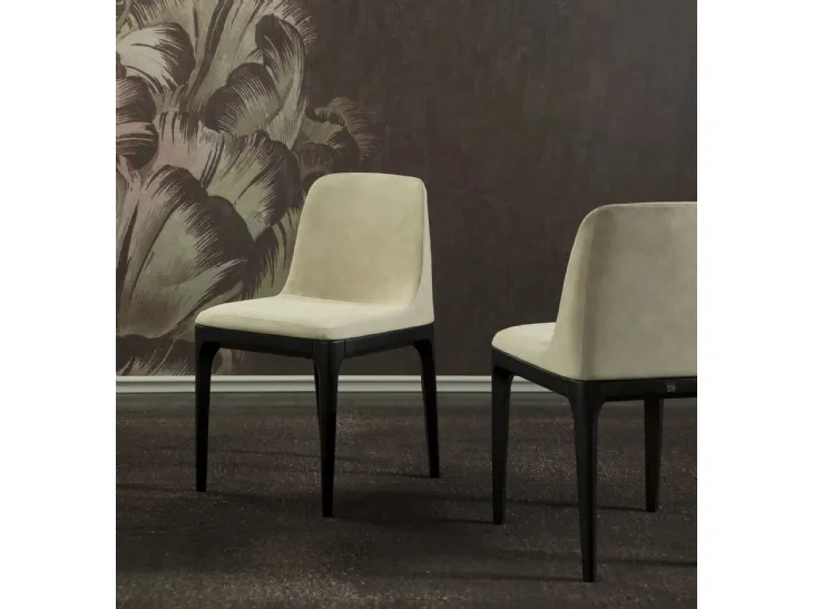 Sedia in pelle Gilda di Tonin Casa