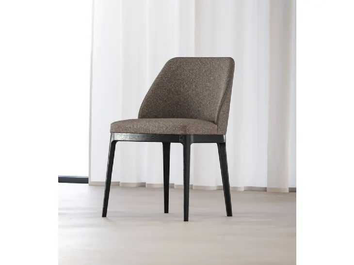 Sedia Milano in tessuto imbottito di Fasolin