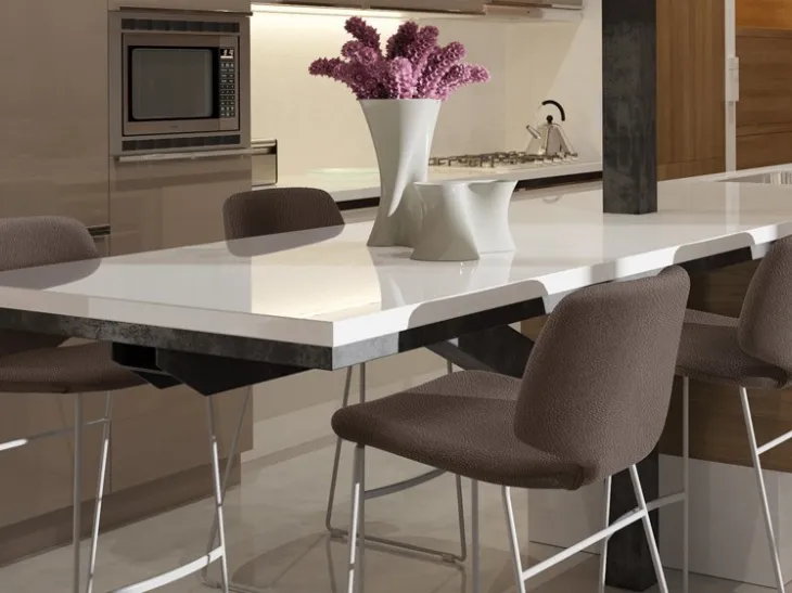 Sgabello Style in tessuto con struttura in acciaio di Domitalia