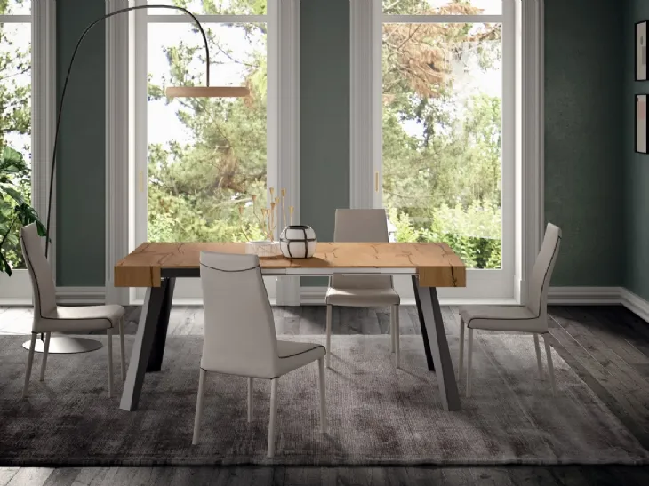 Consolle allungabile in rovere con base in metallo CO4L di Ozzio