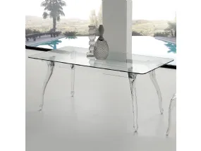 Regina Table
