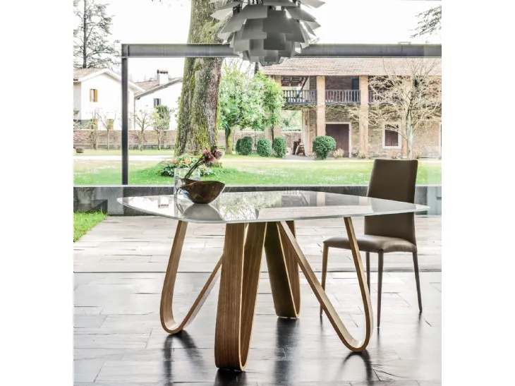 Tavolo Butterfly in vetro di Tonin Casa