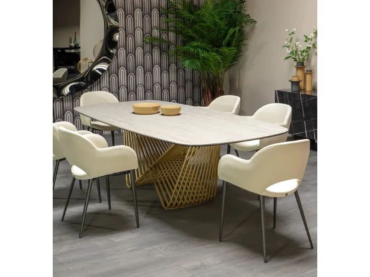 Tavolo Tenso con top in gres travertino di Tonin Casa