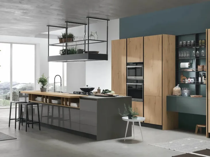 Cucina Moderna con isola in laccato lucido Ardesia e Rovere Natura Infinity 15 di Stosa