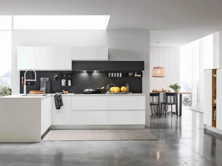 Cucina Moderna con penisola Karma 07 di Stosa